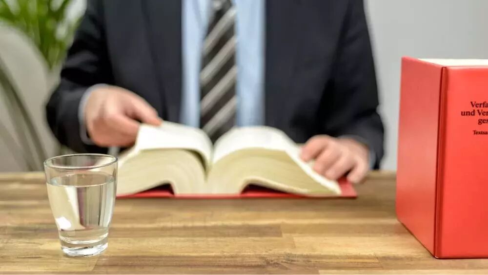 3 legal issues a Commercial Lawyer can help you with