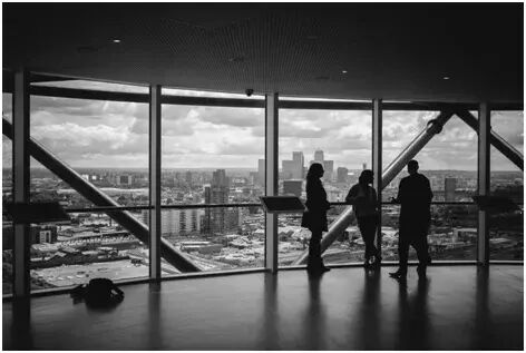 What to consider before signing a commercial lease